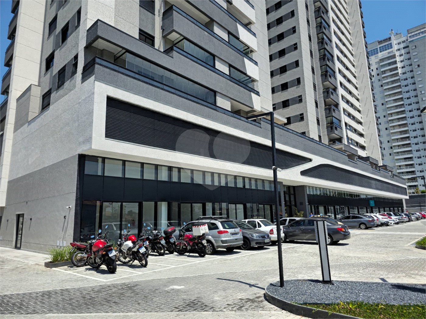 Viva o Alto Padrão no Wonder Cidade Jardim – Penthouse Exclusiva com SPA Privativo