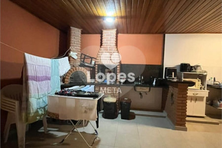 DUPLEX Á VENDA NO EDIFICIO CAROLINA, BAIRRO JARDIM SATELITE, 4 DORMITORIOS , 2 VAGAS DE GARAGEM COBE