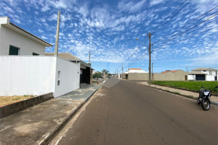 Terreno plano com 250,00 m²