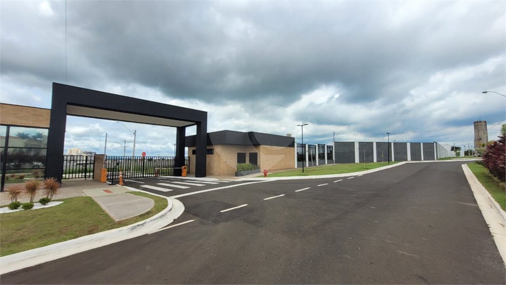 Terreno no Condomínio Monte das Araucárias