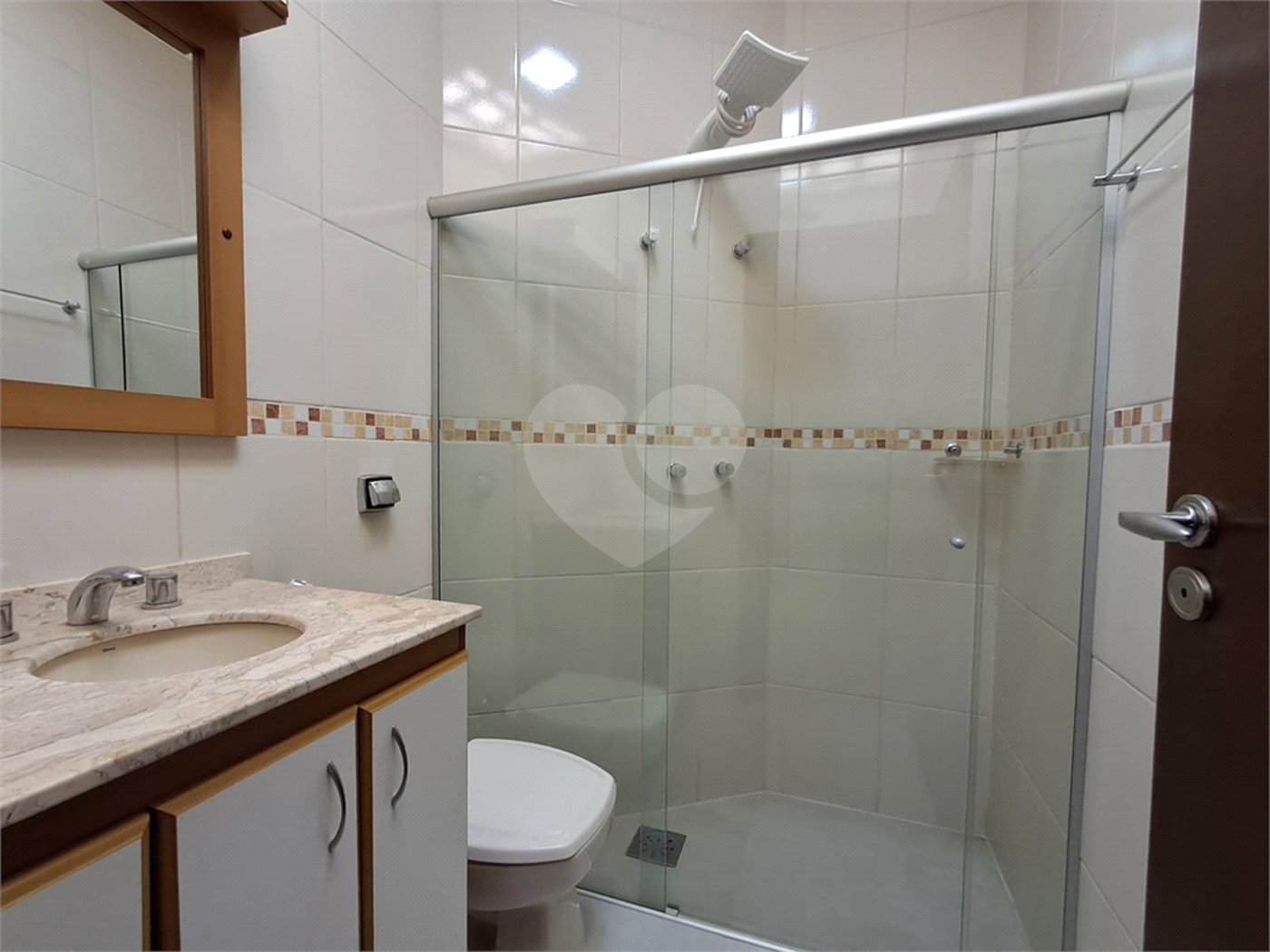 Casa à venda próxima ao SESC com 3 suites