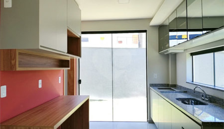 Casa à venda com 2 suítes no condomínio Alto Vitória, Poços de Caldas - MG