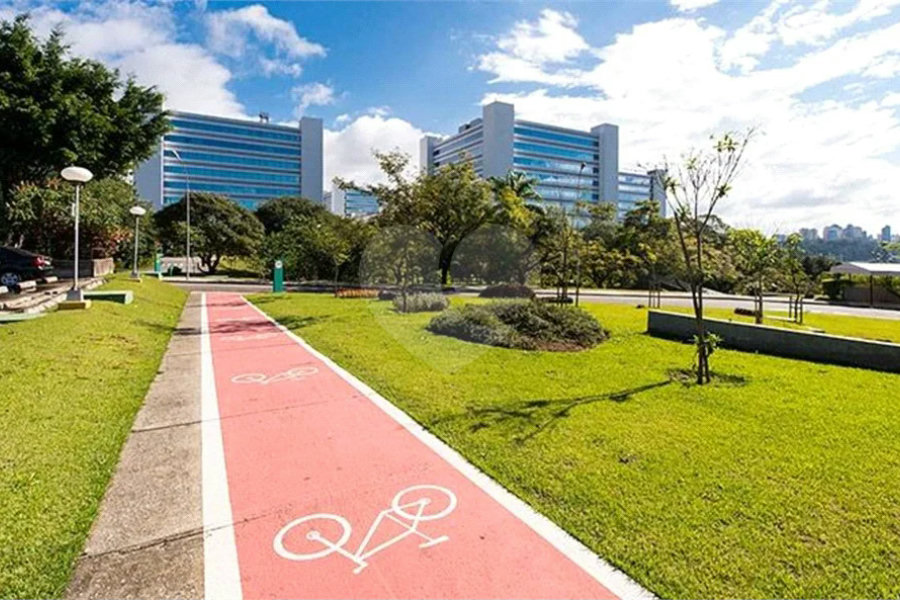 Sala à venda ou para alugar em Jardim São Luís, São Paulo, SP