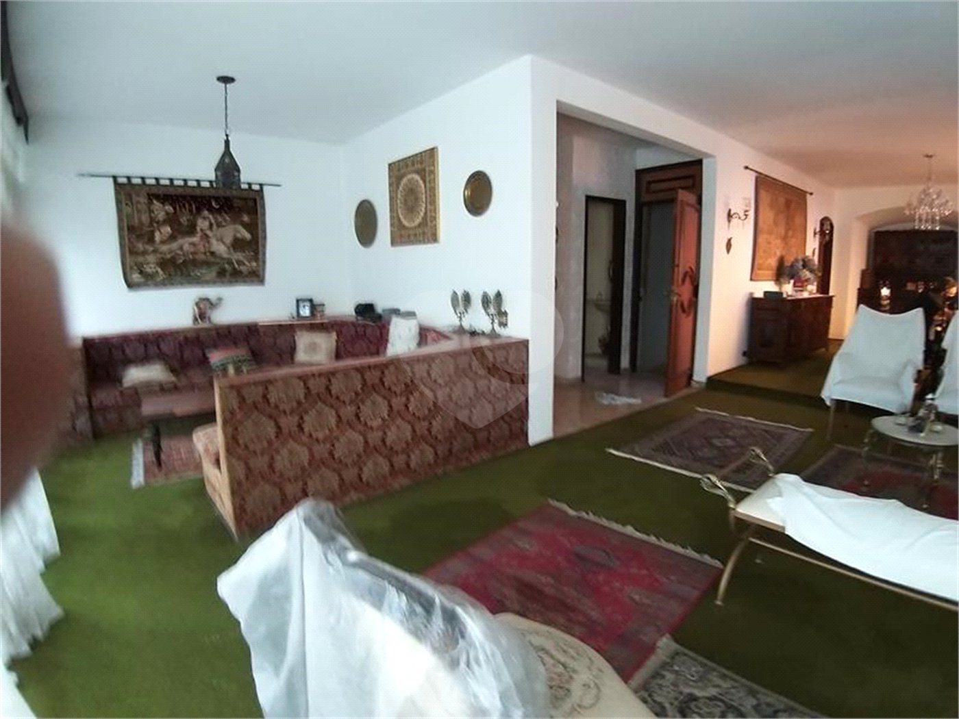 COMERCIAL AO LADO DE CONGONHAS - OPORTUNIDADE