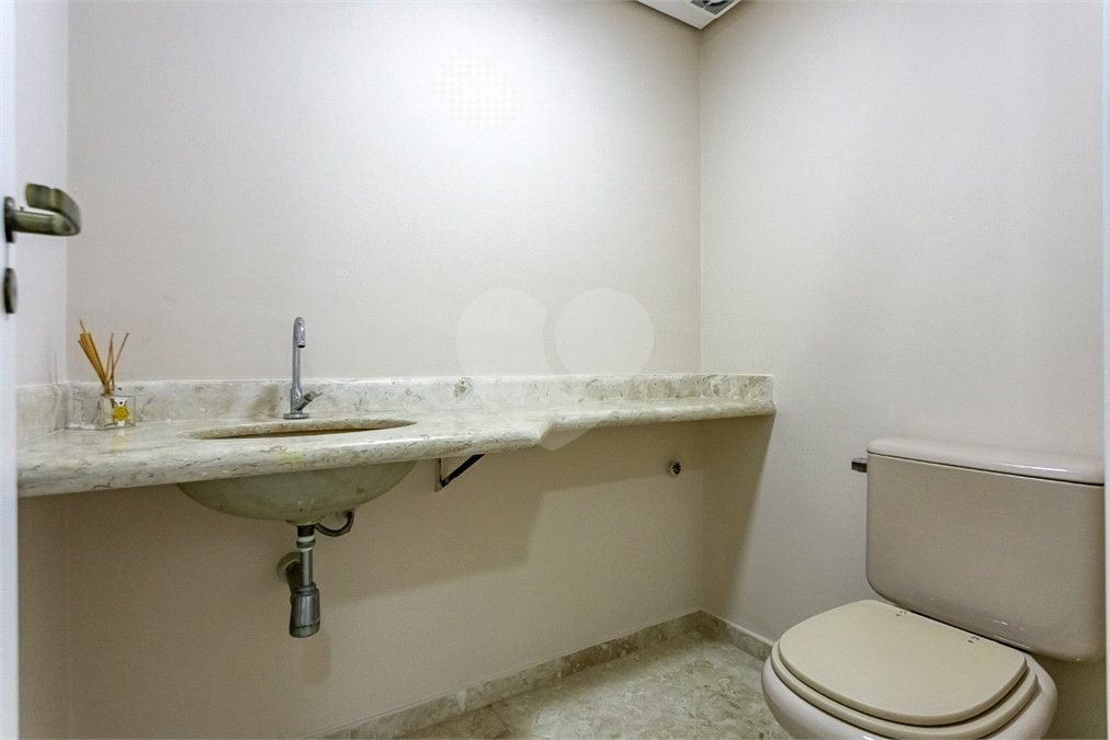 Apartamento à venda com 3 suítes em Vila Mascote, São Paulo, SP
