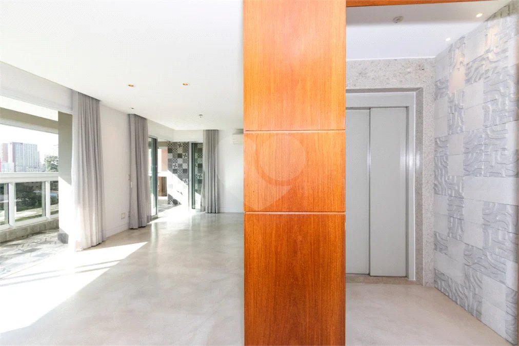 Vila Clementino - 161 m² | 2 dormitórios, com possibilidade de 3 | suíte master | 3 vagas | depósito