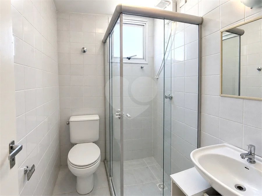 Apartamento de 44 m² com 2 dormitórios, varanda integrada e 1 vaga na Vila Guarani