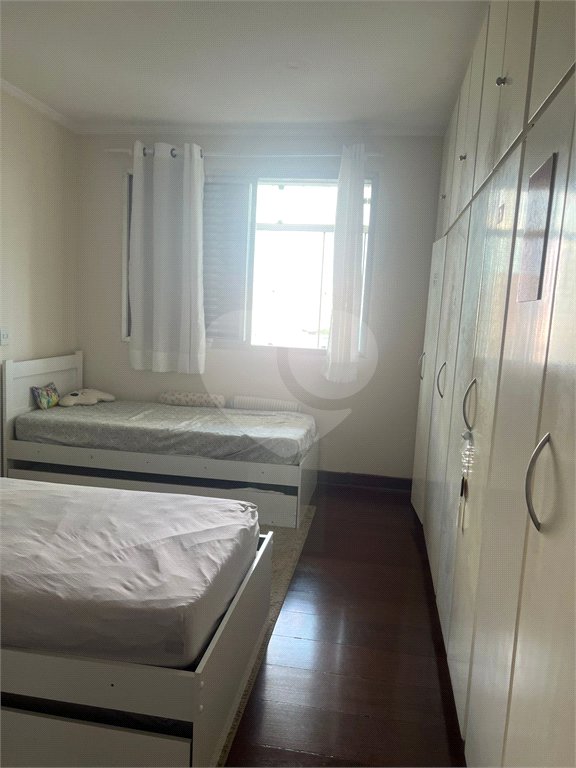 Cobertura penthouse com 486 m², 5 dormitórios e 2 vagas em ótima localização