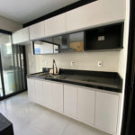Casa à venda com 3 quartos, sendo 1 suíte, no condomínio Terras da Estancia, Paulínia- SP