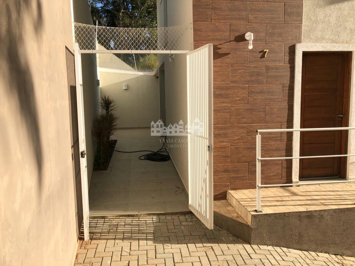 Casa à venda com 2 quartos em Jardim Imperial, Atibaia, SP