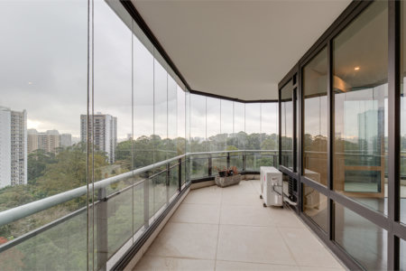 Apartamento à venda ou para alugar com 4 suítes em Alto da Boa Vista, São Paulo, SP