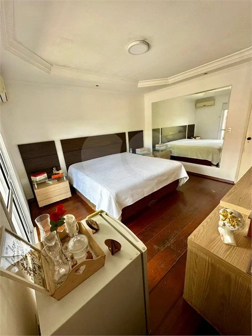 Casa de Alto Padrão à Venda no Parque dos Pássaros – 350 m²