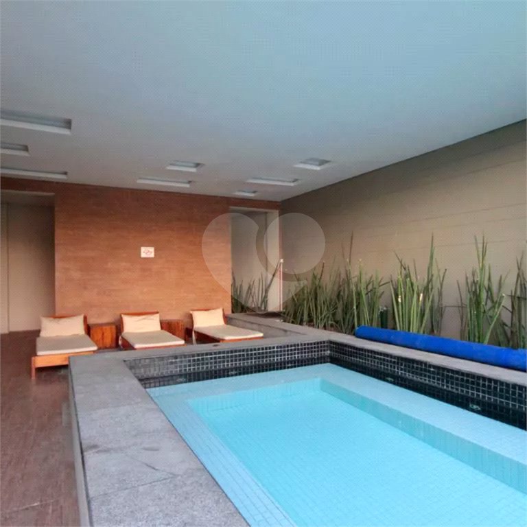 Apartamento á Venda de 1 Dormitório com Varanda na Bela Vista em São Paulo- R$ 745.000
