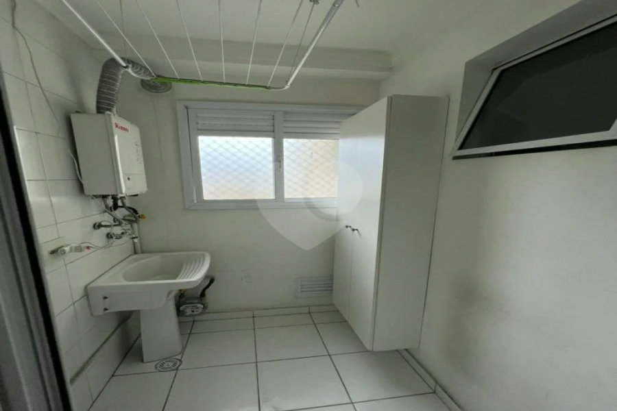 Apartamento à venda com 3 quartos, sendo 1 suíte,  em Vila Guilherme, São Paulo, SP
