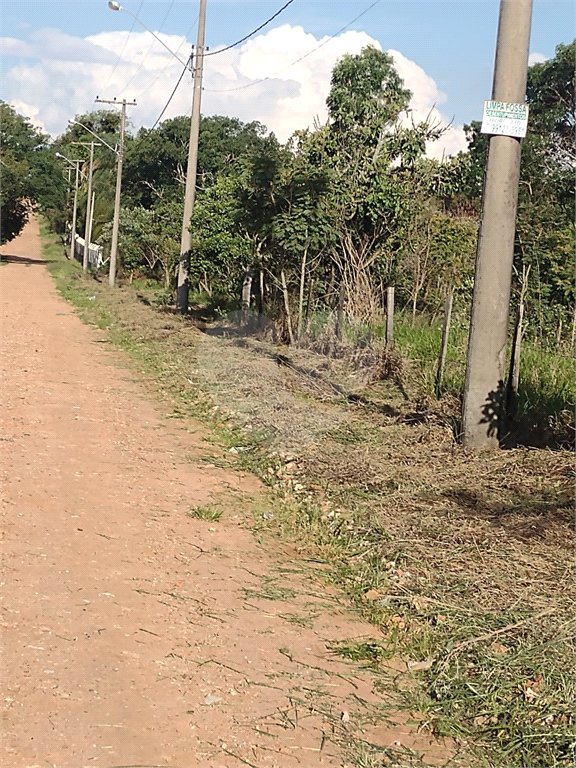 Vende-se área comercial com 220m de frente para a Washington Luiz,