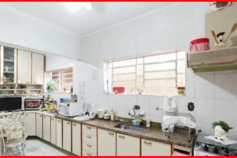 Sobrado com 3 Quartos e 4 banheiros à Venda, Venha fazer uma visita.