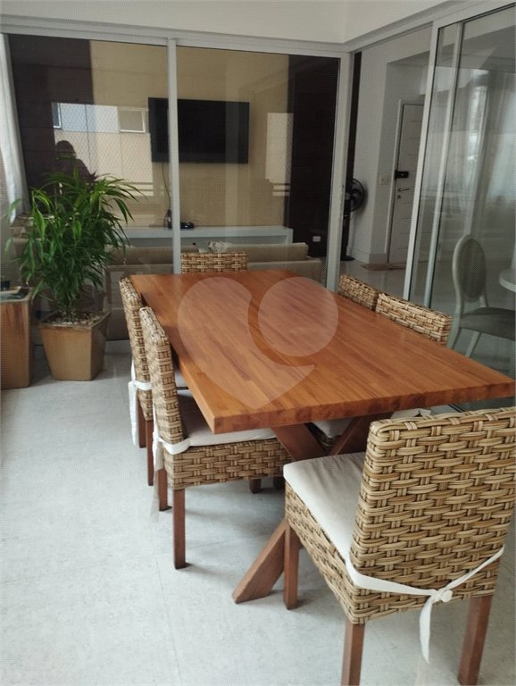Duplex à venda com 3 suítes em Cerqueira Cesar, São Paulo, SP