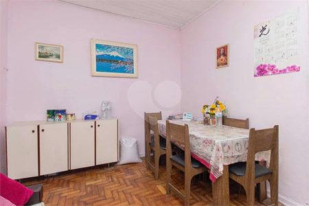 Casa à venda com 90m², 2 quartos e 1 vaga no Bosque da Saúde