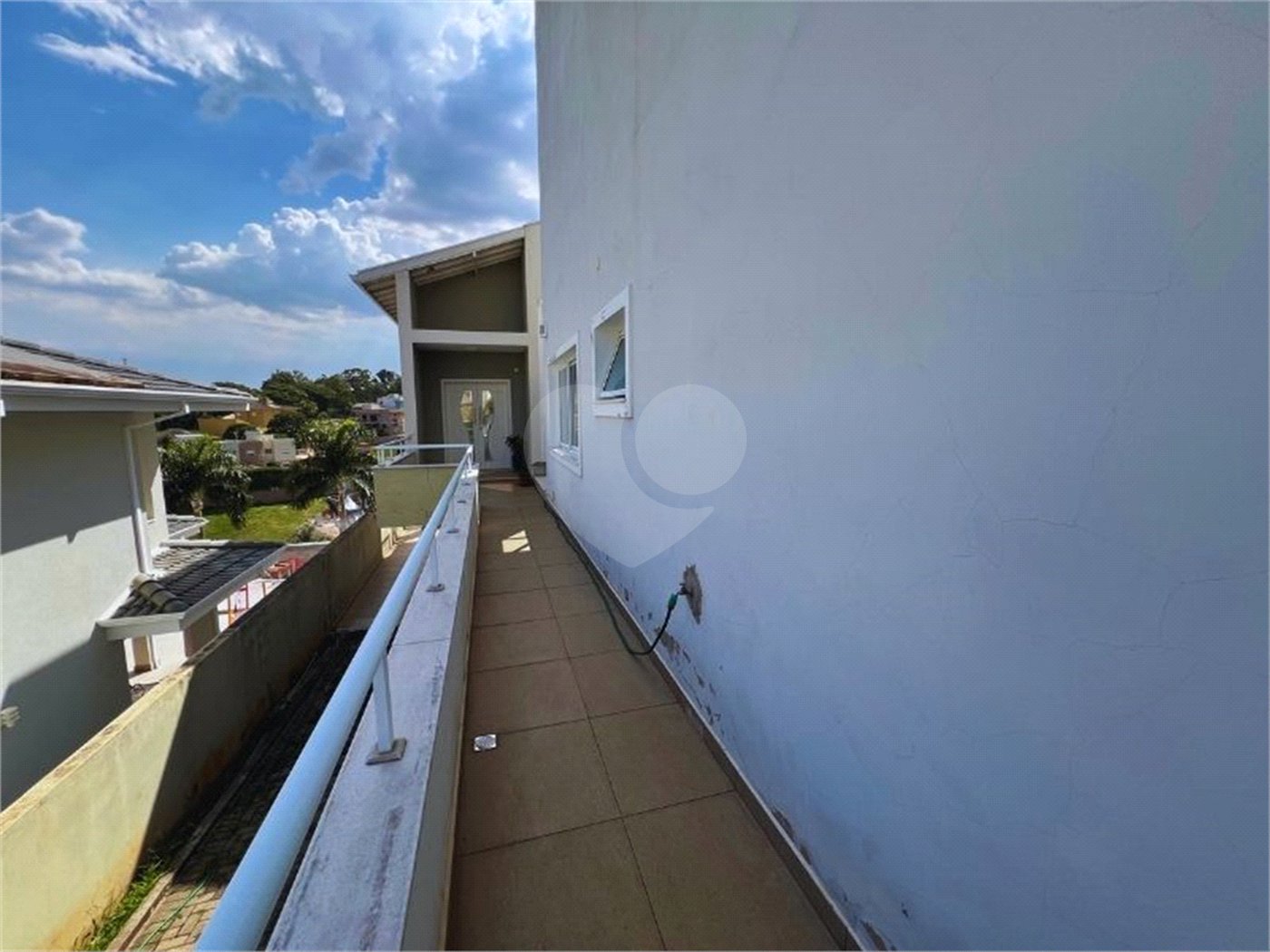 Apresento essa belíssima casa no Condomínio Delle Stelle - Louveira SP
