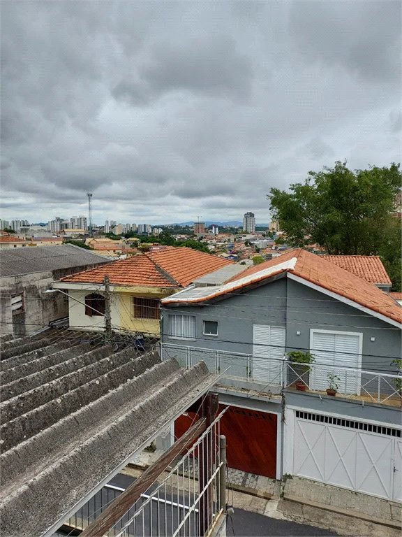 Sobrado à venda novo 2 suítes, 2 vagas 120m² na Vila Sônia
