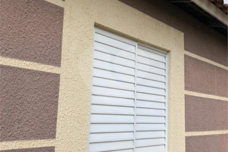 Casa térrea no Condomínio Moradas II .