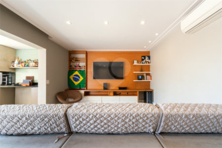 Apartamento à venda com 4 quartos, sendo 2 suítes, em Brooklin, São Paulo, SP