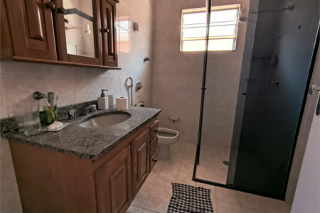 Sobrado à venda com 3 quartos, sendo 1 suíte,  em Vila Polopoli, São Paulo, SP