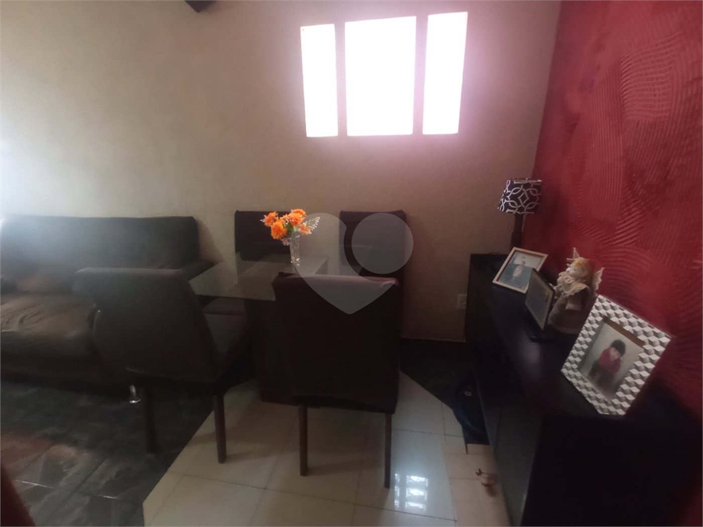 Casa com 60m², 2 dormitórios, 2 vagas, à venda na Vila Fachini