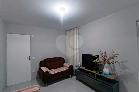 APARTAMENTO TÉRREO COM 2 QUARTOS À VENDA NO PARQUE CAMPO BONITO