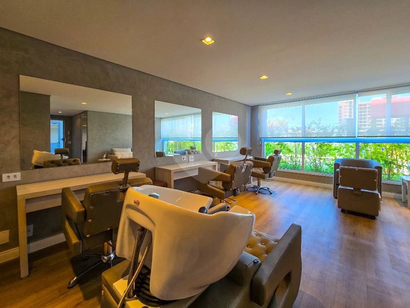 Apartamento à venda com 3 quartos, sendo 1 suíte,  em Maitinga, Bertioga, SP
