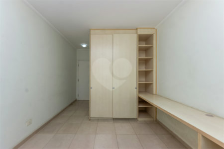 Casa à venda com 4 suítes no condomínio Residencial Le Premier Condominium, São Paulo - SP