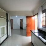 Casa térrea assobradada