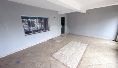 Casa à venda ou para alugar com 3 quartos, sendo 1 suíte,  em Jardim Caxambu, Piracicaba, SP