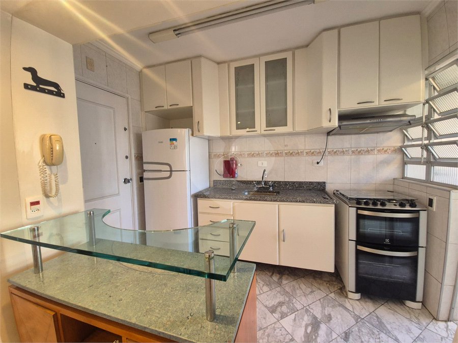 Apartamento Mobiliado, e Aconchegante, Bem Localizado