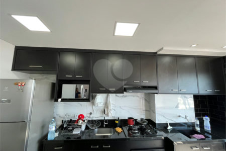 Apartamento no Brás repleto de lazer com 50 m² com 2 dormitórios e 1 vaga, Estuda Permuta