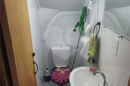 Casa com 48m² , 2 dormitórios , 2 banheiros e 1 vaga de garagem , à venda em Cidade São Mateus.