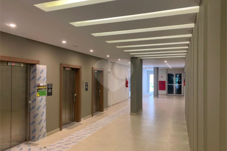 Apartamento Studio para locação no Brás de 19 metros quadrados mobiliado.