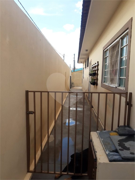 Casa à venda com 3 quartos sendo 1 suíte em Encanto do Planalto