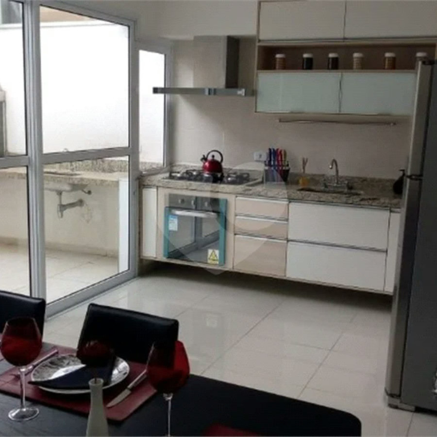 Sobrado na Vila Bertioga Mooca em condominio fechado à venda com 3 quartos, 3 suites, 4 vagas