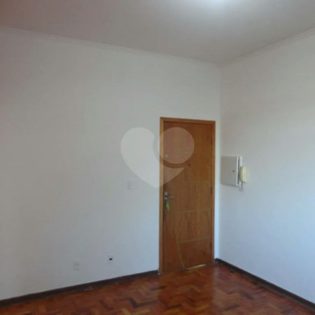 Apartamento à venda na região de Pari