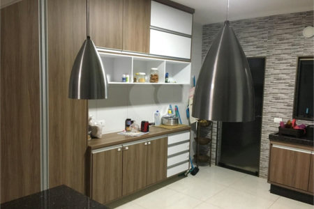 Chácara no Condomínio Itaipu