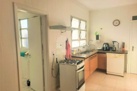Apartamento à venda com 3 quartos, sendo 1 suíte,  em Alto da Boa Vista, São Paulo, SP