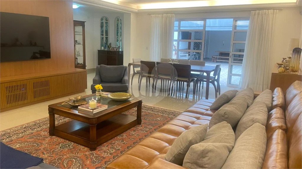 Sobrado Residencial