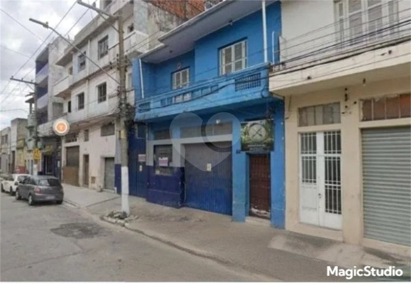Galpão com 409m² , 10 vagas de garagem , 3 banheiros , 3 salas , à venda na Moóca.
