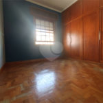 Apartamento para venda e locação na Aclimação de 108m² com 2 dormitórios e 2 banheiros, varanda