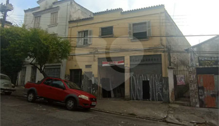 Sobrado à venda com 3 quartos em Cambuci, São Paulo, SP
