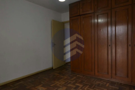 Sobrado à venda com 4 quartos em Jardim Trussardi, São Paulo - SP