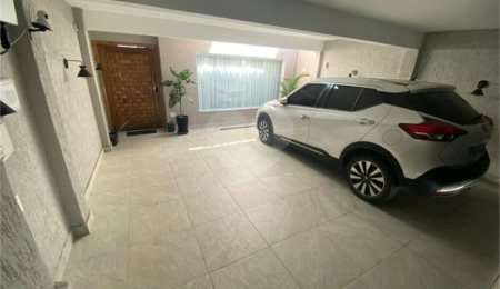 Sobrado à venda com 5 quartos, sendo 4 suítes,  em Jardim Prudência, São Paulo, SP