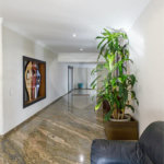 Apartamento de 149,51m2, 3 dormitórios, 1 suíte, toalete social, living 2 ambientes, 2 vagas fixas e lazer completo em Higienópolis.