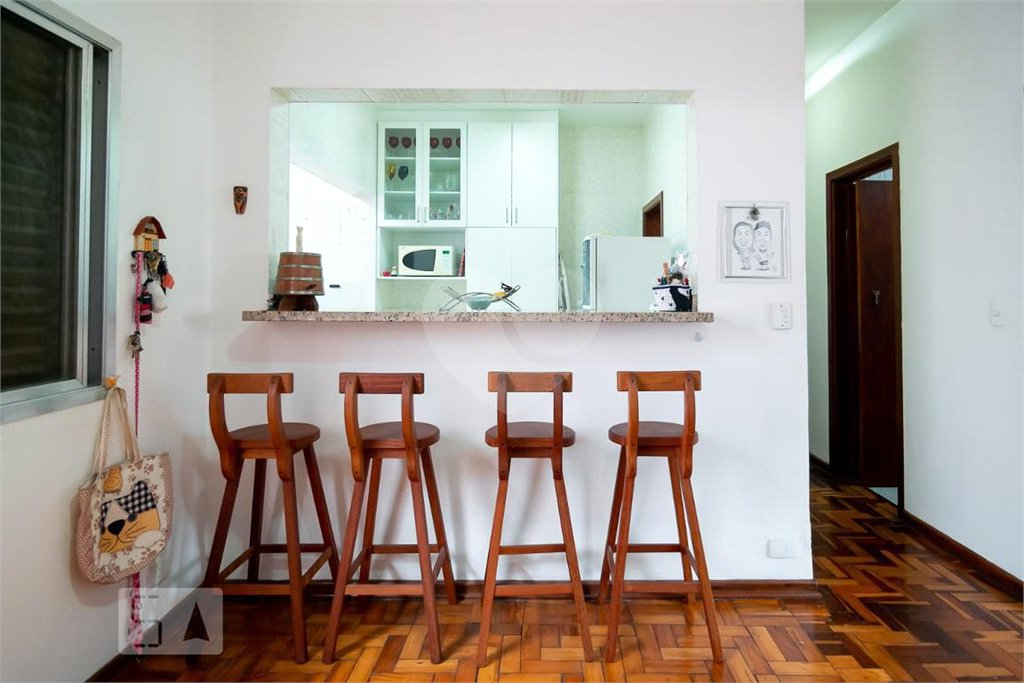 Casa à venda com 3 quartos, sendo 2 suítes, em Jardim Prudência, São Paulo, SP